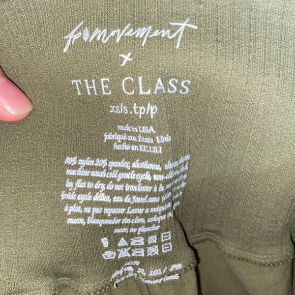 NEW Free People FP Movement Moss Green Good Karma Flare Leggings XS/Small - Picture 6 of 6